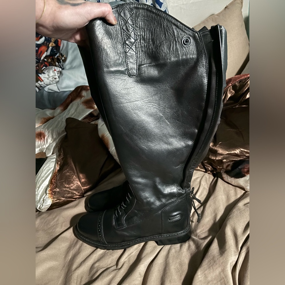 Tuffrider equestrian boots